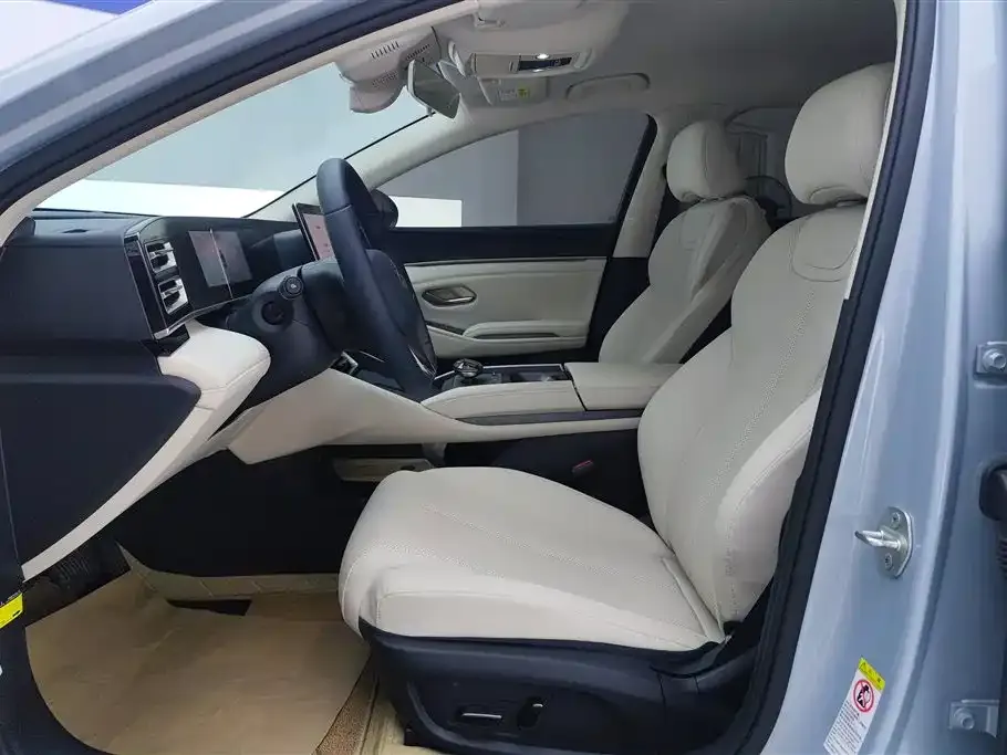 BYD Qin L — фото 10