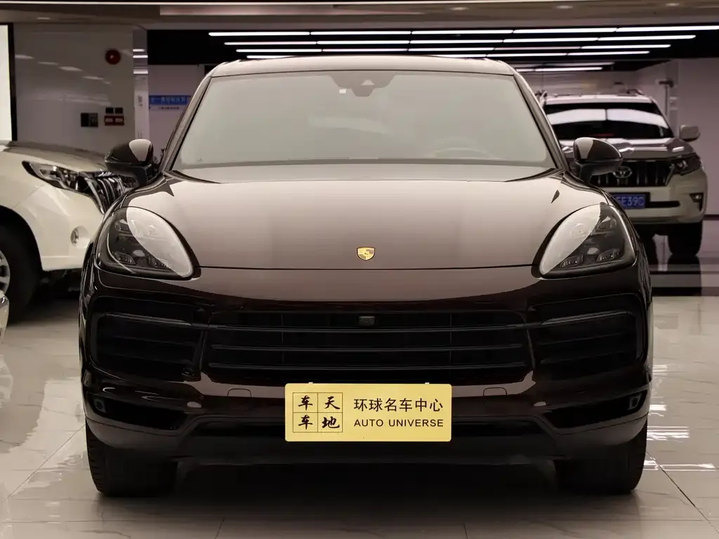 Porsche Cayenne Hybrid — фото 6