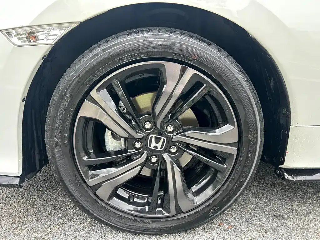 Honda Civic — фото 8