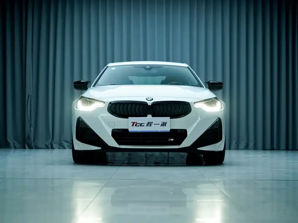 BMW M240i — фото 3