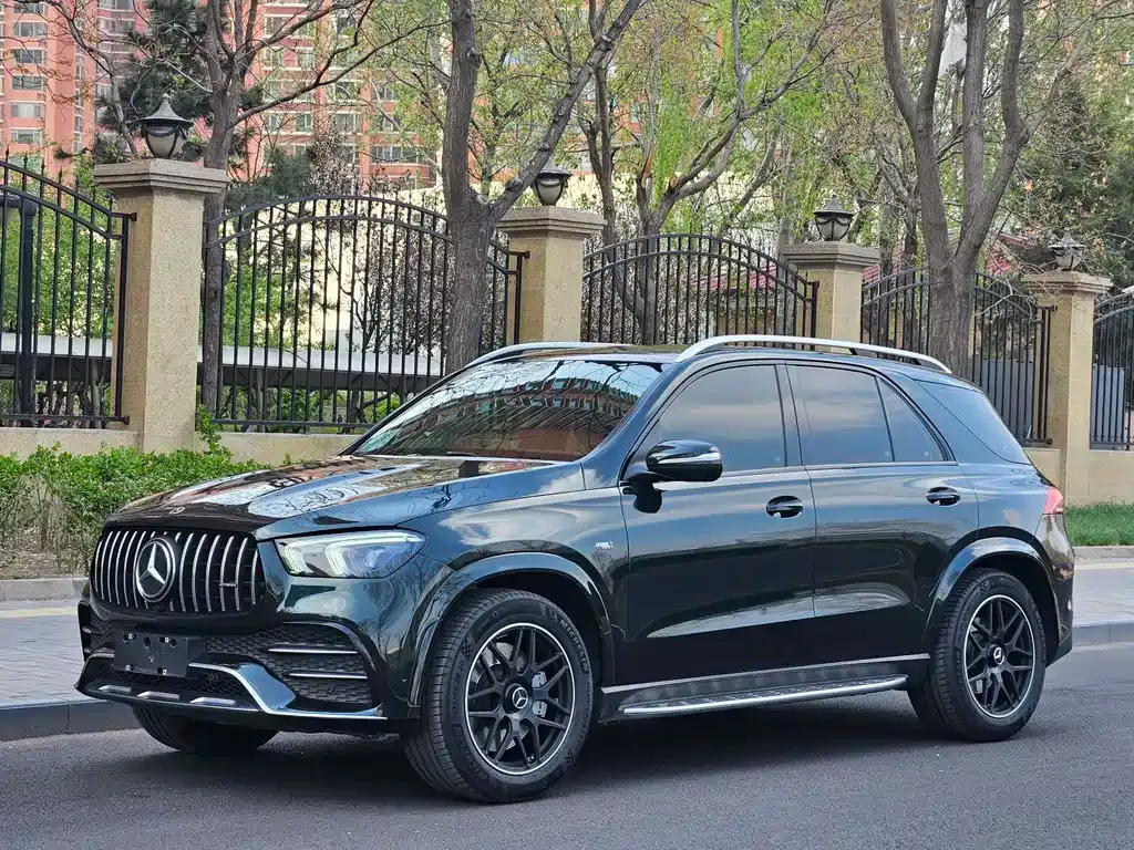 Mercedes-Benz GLE AMG — фото 1