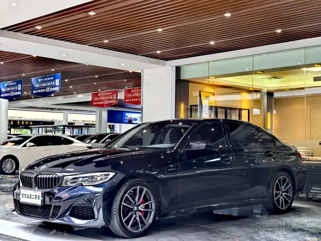 BMW 3 Series — фото 1