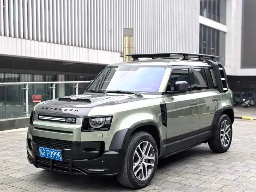 Land Rover Defender — фото 1