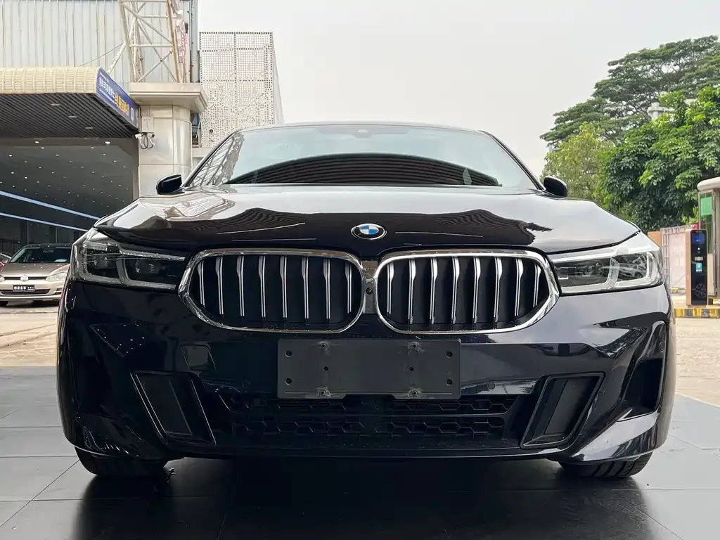 BMW 6 Series GT — фото 9