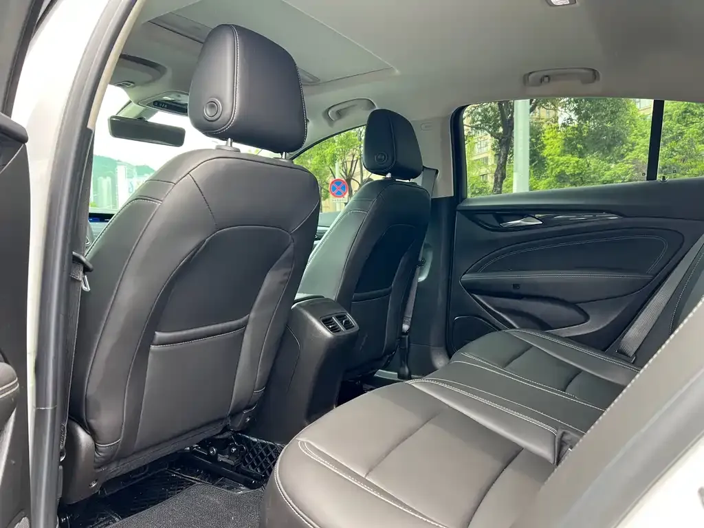 Buick Regal — фото 5
