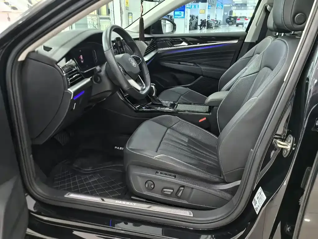 Volkswagen Passat — фото 3