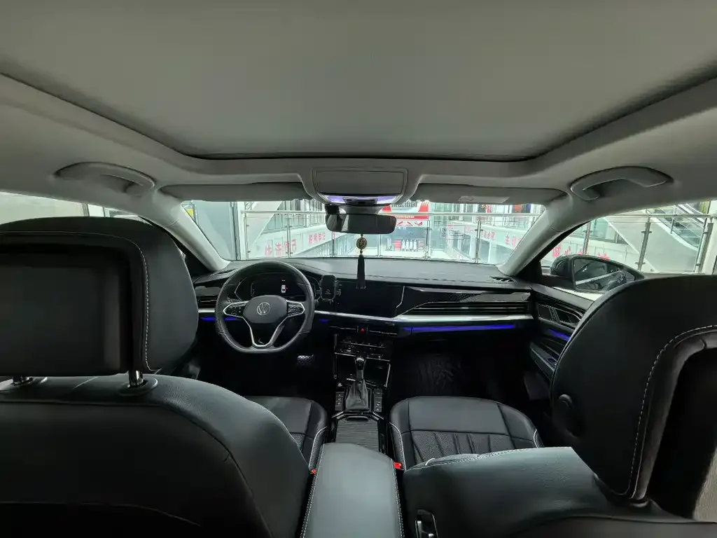 Volkswagen Passat — фото 2
