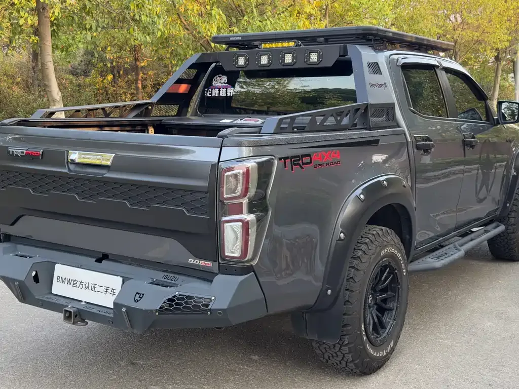 Isuzu D-MAX — фото 4