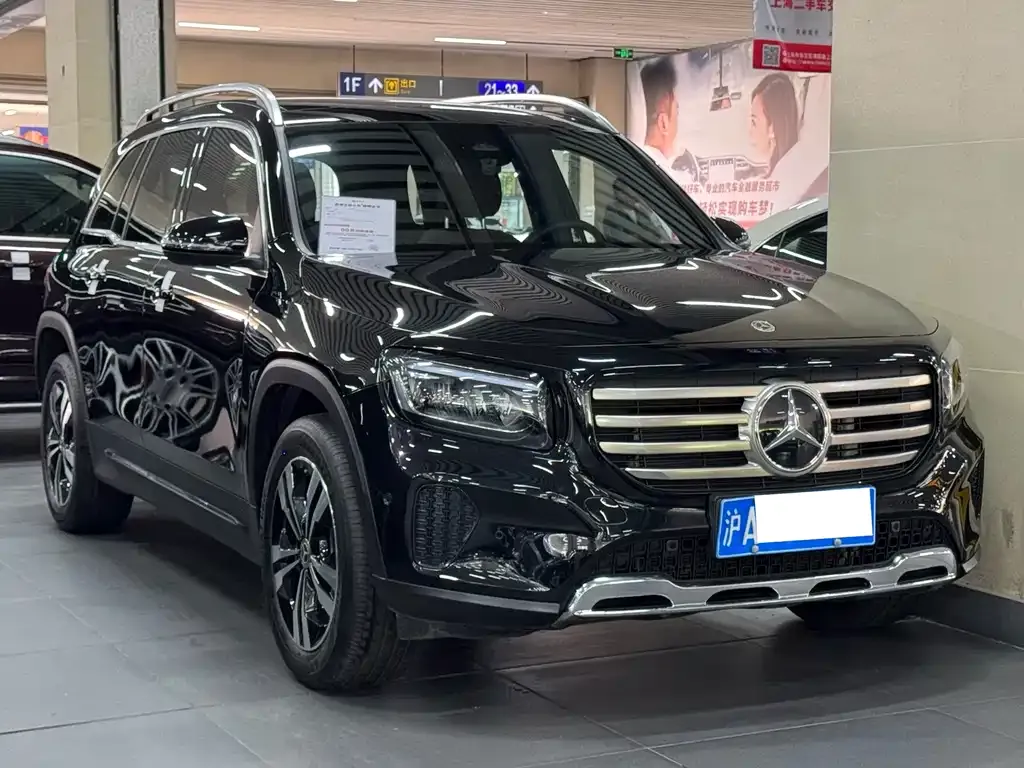 Mercedes-Benz GLB — фото 7