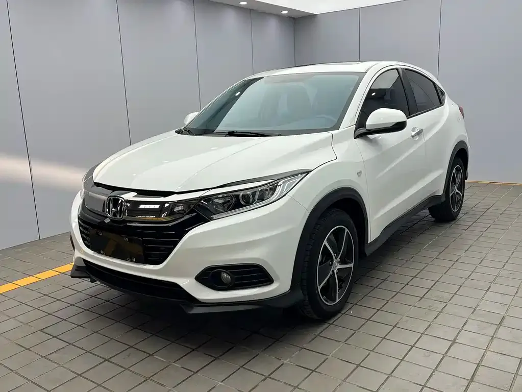 Honda Vezel — фото 1
