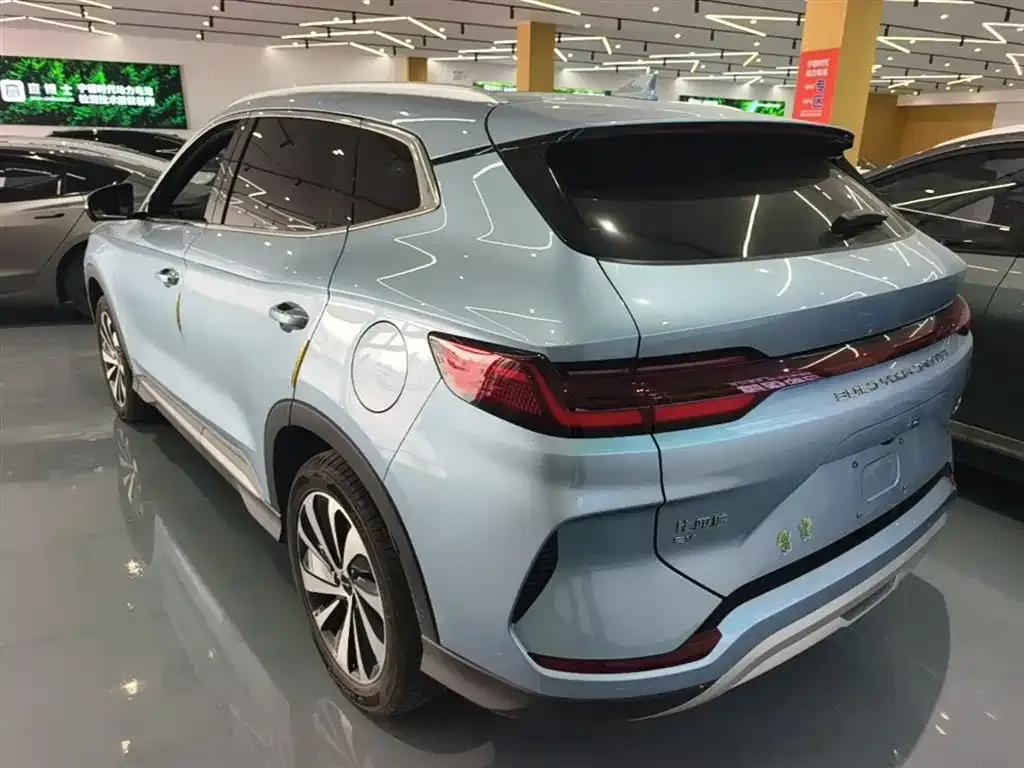 BYD PLUS New Energy — фото 8
