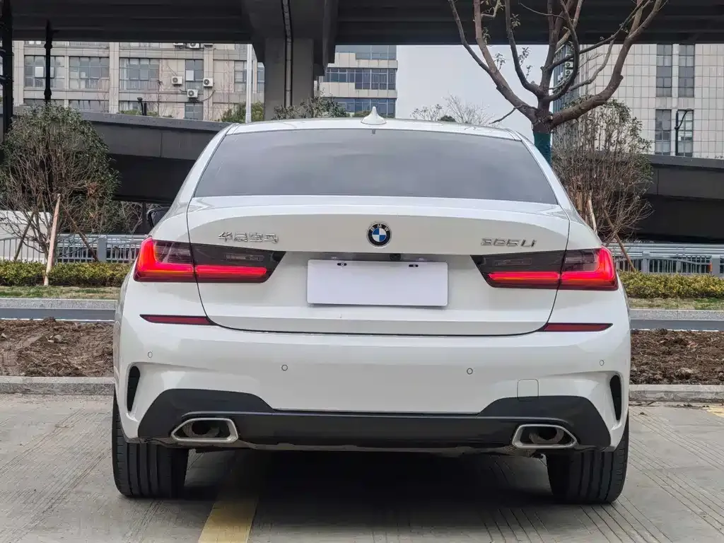BMW 3 Series — фото 10
