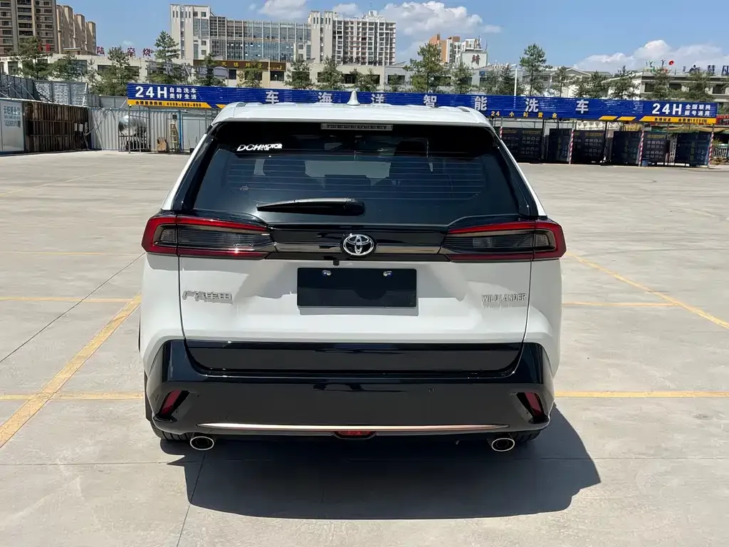 Toyota Wildlander — фото 10