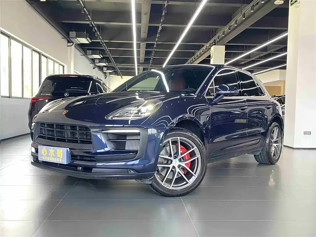 Porsche Macan — фото 1