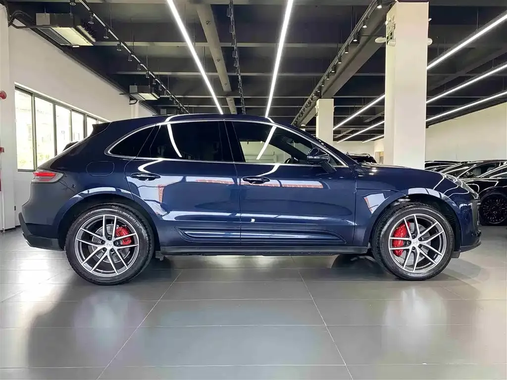 Porsche Macan — фото 5