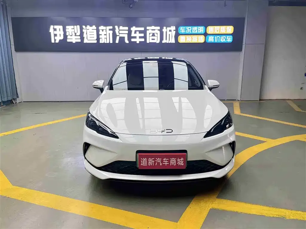 BYD Seal 05 DM-i — фото 6
