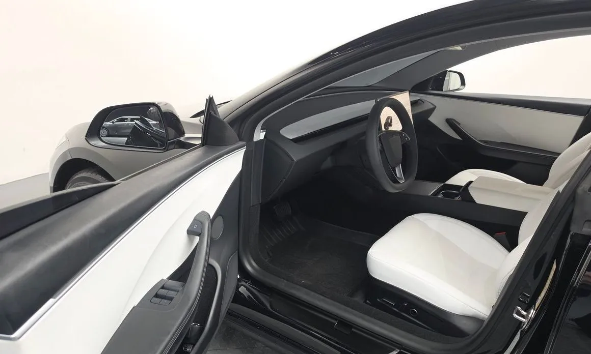 Tesla Model 3 — фото 3