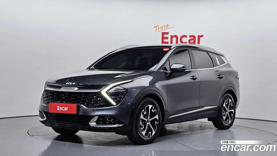 Kia Sportage — фото 1