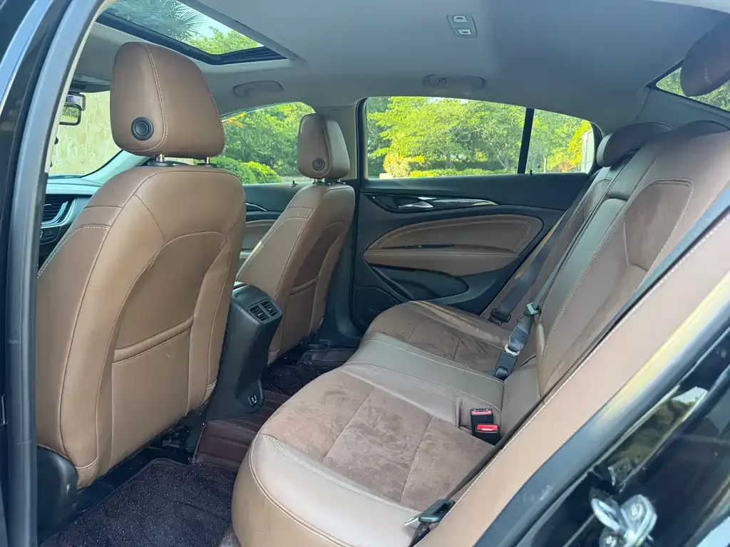 Buick Regal — фото 2
