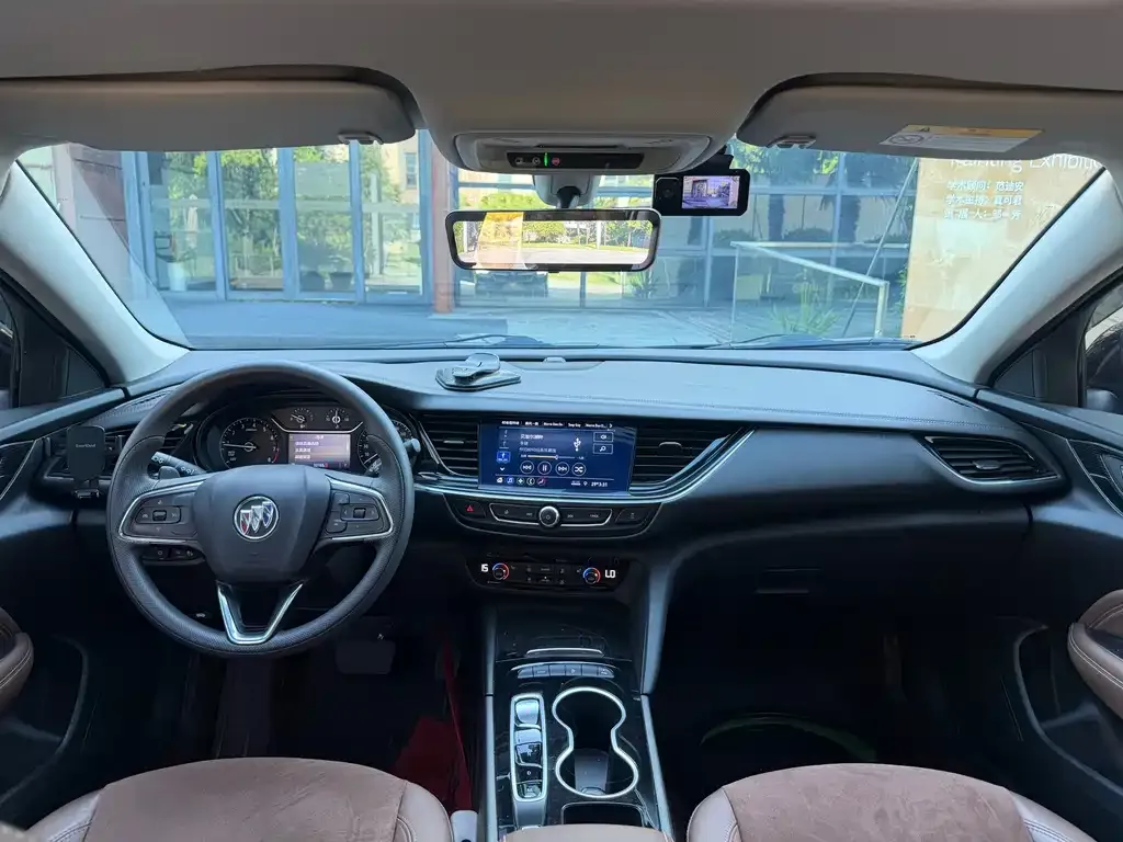 Buick Regal — фото 4