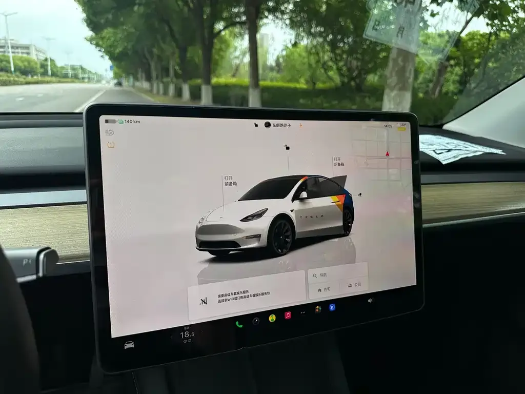 Tesla Model Y — фото 2