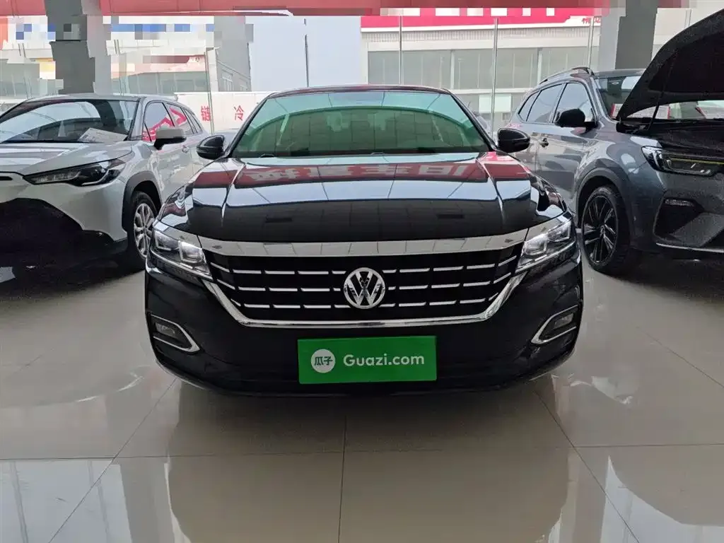 Volkswagen Passat — фото 6