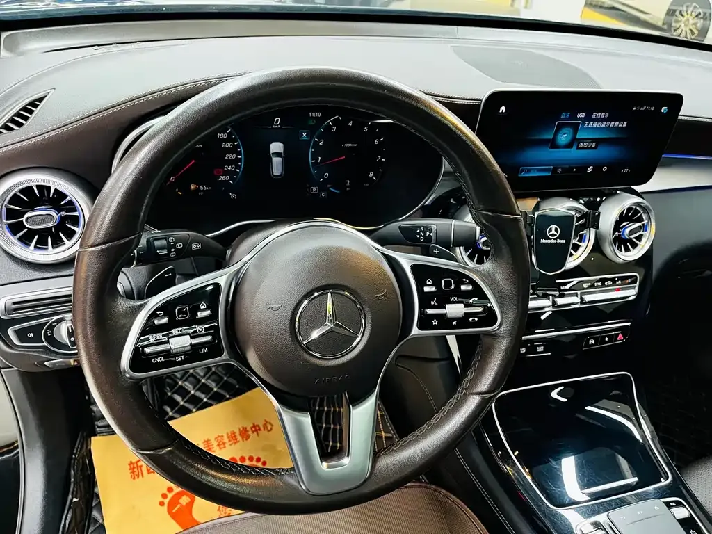 Mercedes-Benz GLC — фото 9