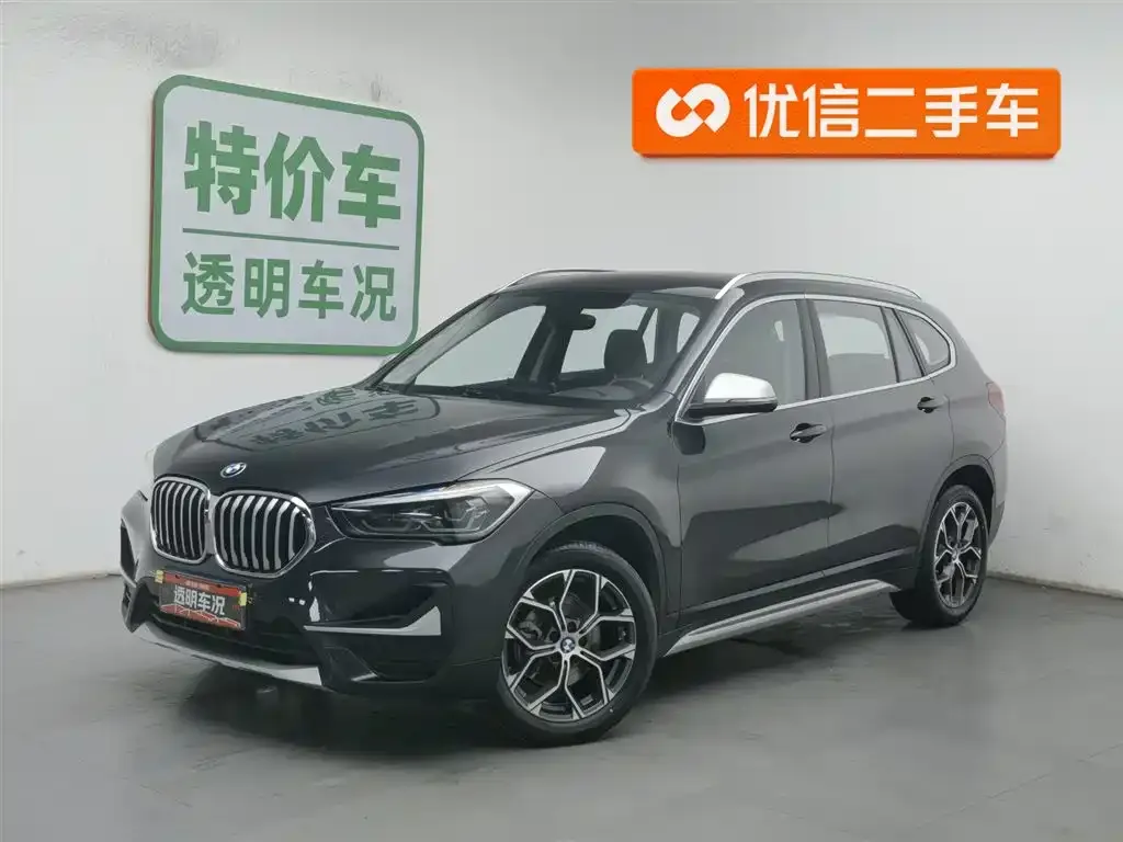 BMW X1 — фото 1