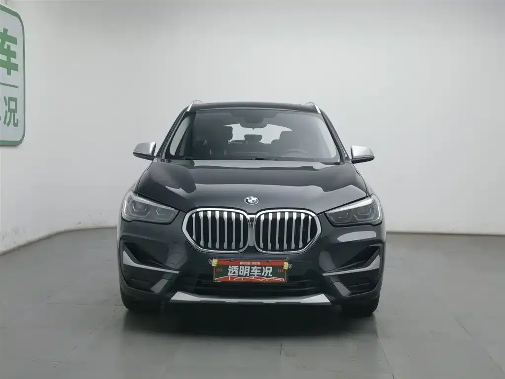 BMW X1 — фото 5