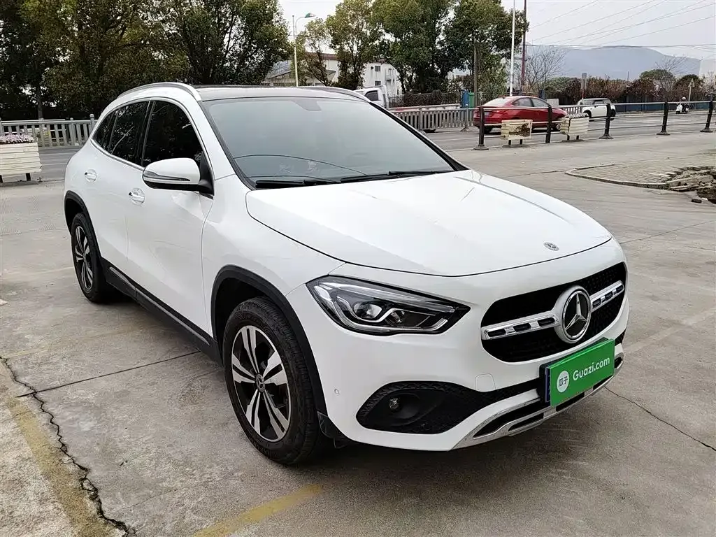 Mercedes-Benz GLA — фото 4