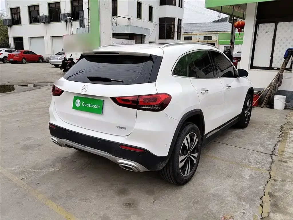 Mercedes-Benz GLA — фото 7