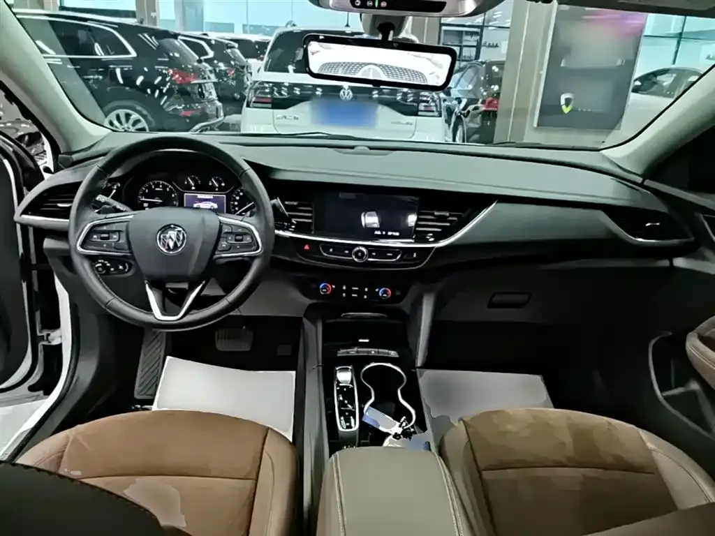 Buick Regal — фото 10