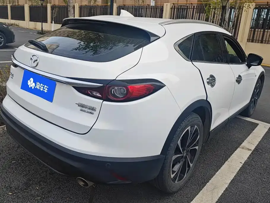 Mazda CX-4 — фото 8