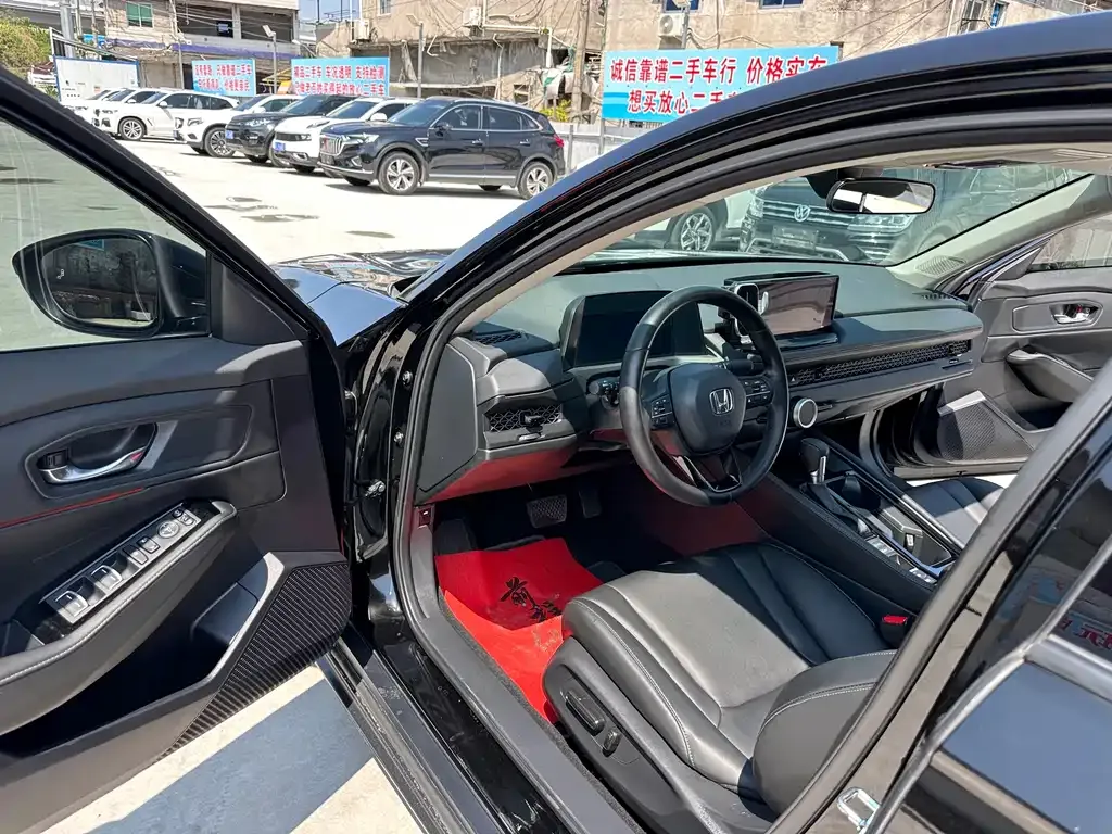 Honda Accord — фото 2