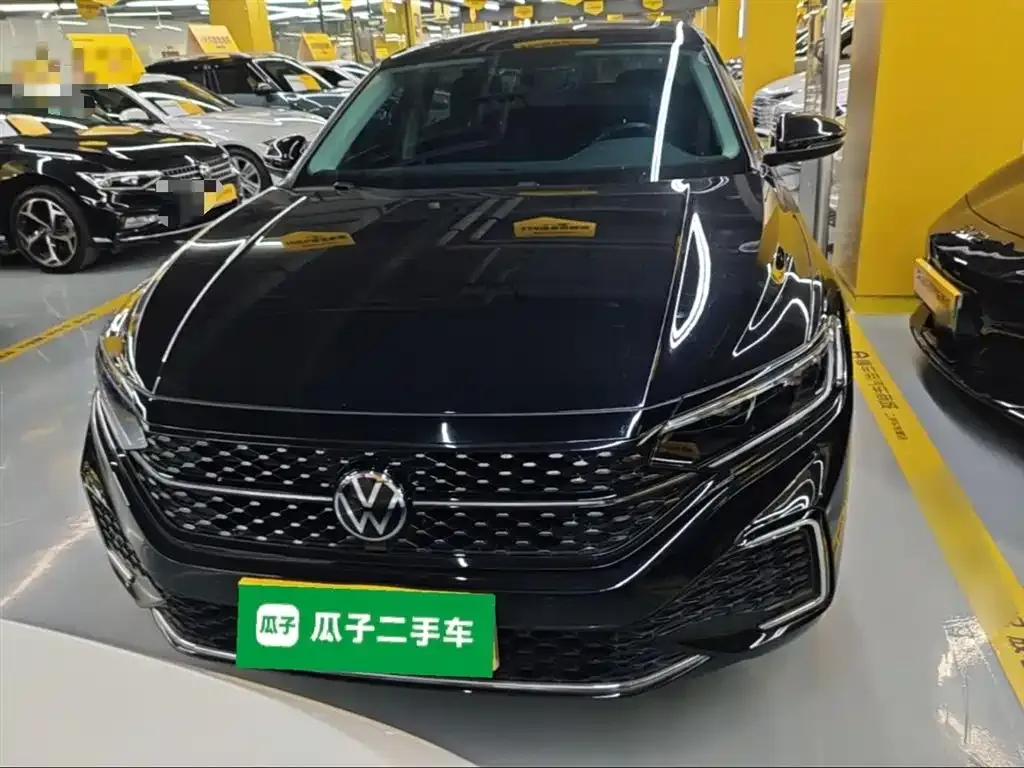Volkswagen Passat — фото 5
