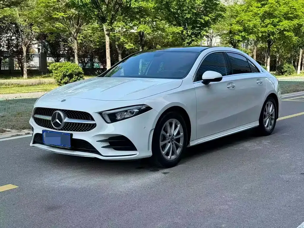 Mercedes-Benz A-Class — фото 1