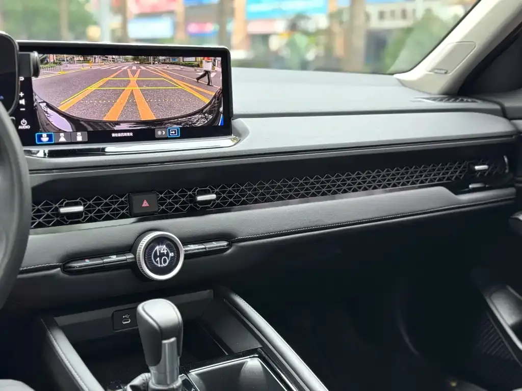 Honda Accord — фото 3
