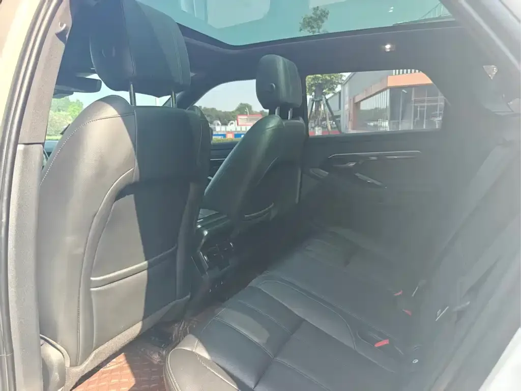 Land Rover Evoque — фото 4