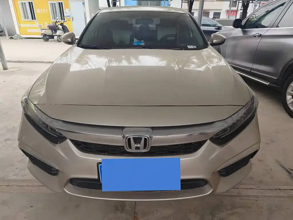Honda Inspire — фото 3