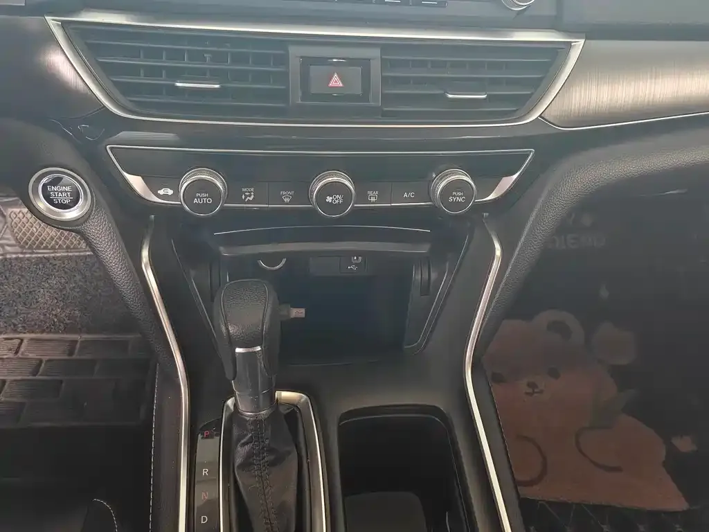 Honda Inspire — фото 10