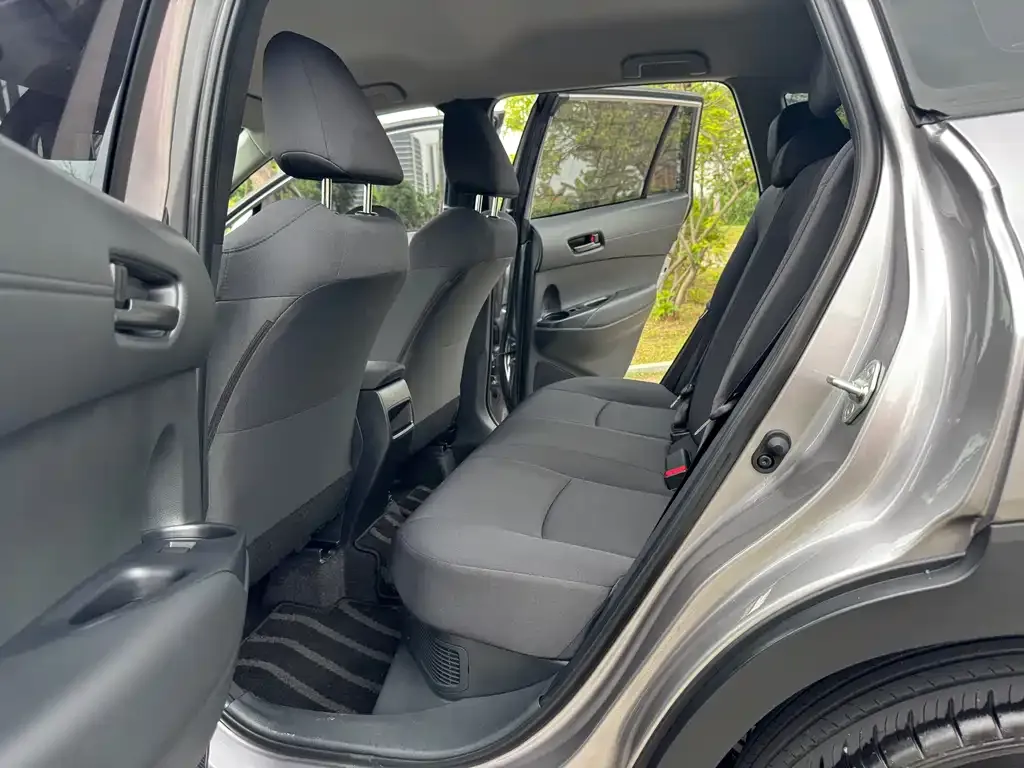 Toyota Corolla Cross — фото 4