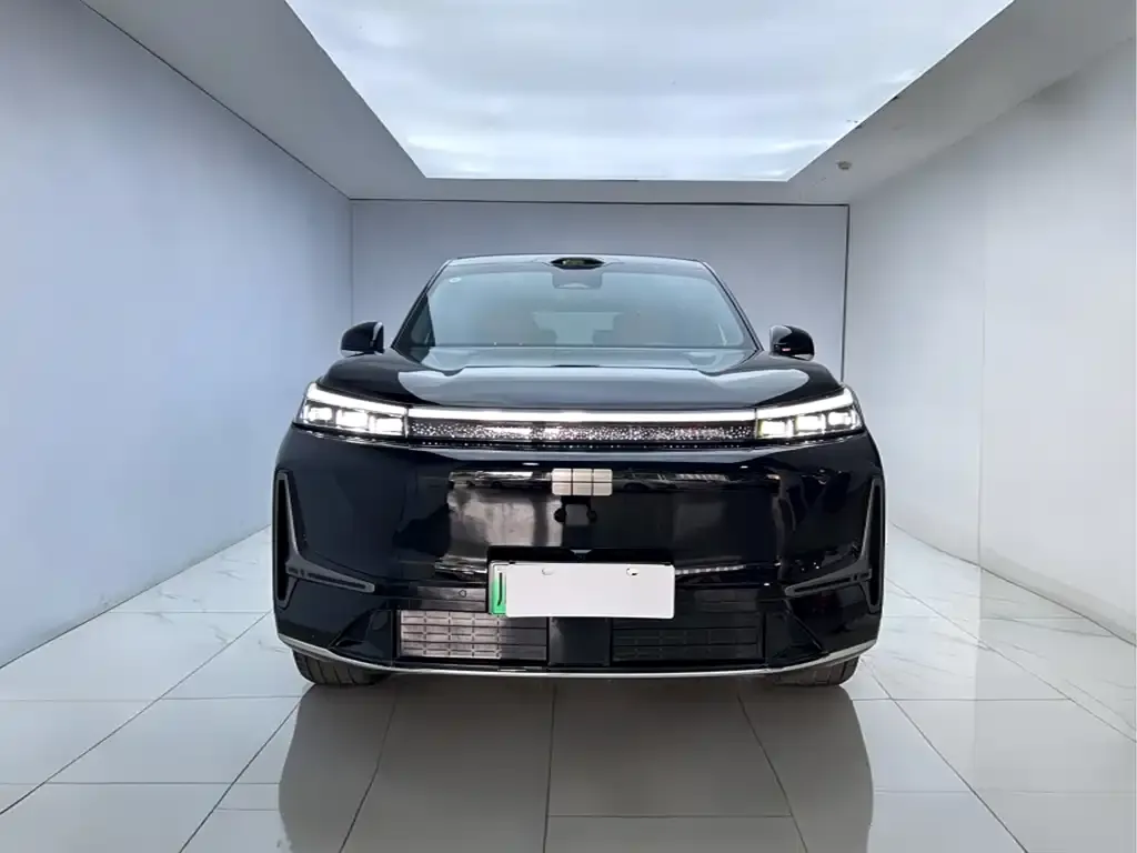 Geely Galaxy M9 — фото 2