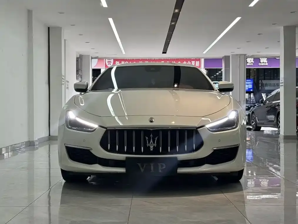 Maserati Ghibli — фото 8