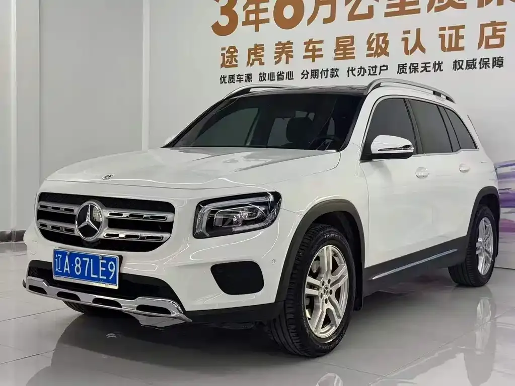 Mercedes-Benz GLB — фото 1