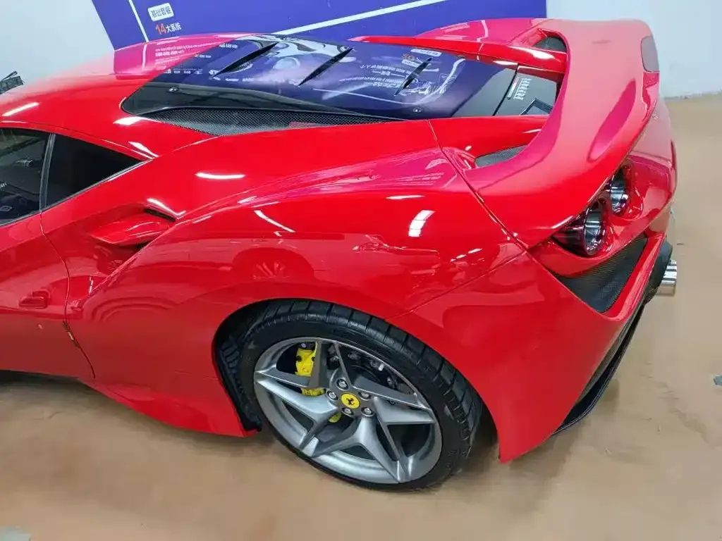 Ferrari F8 — фото 4