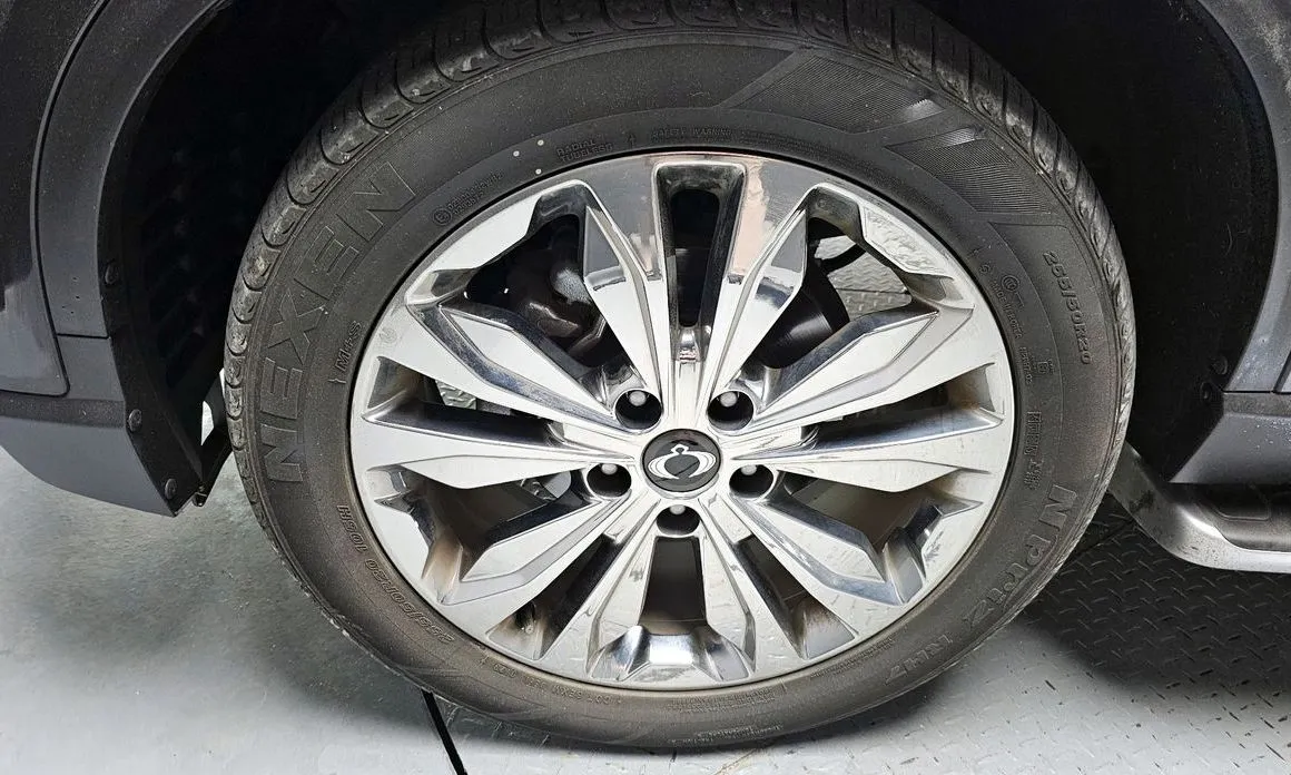 KG Mobility (Ssangyong) Rexton — фото 10