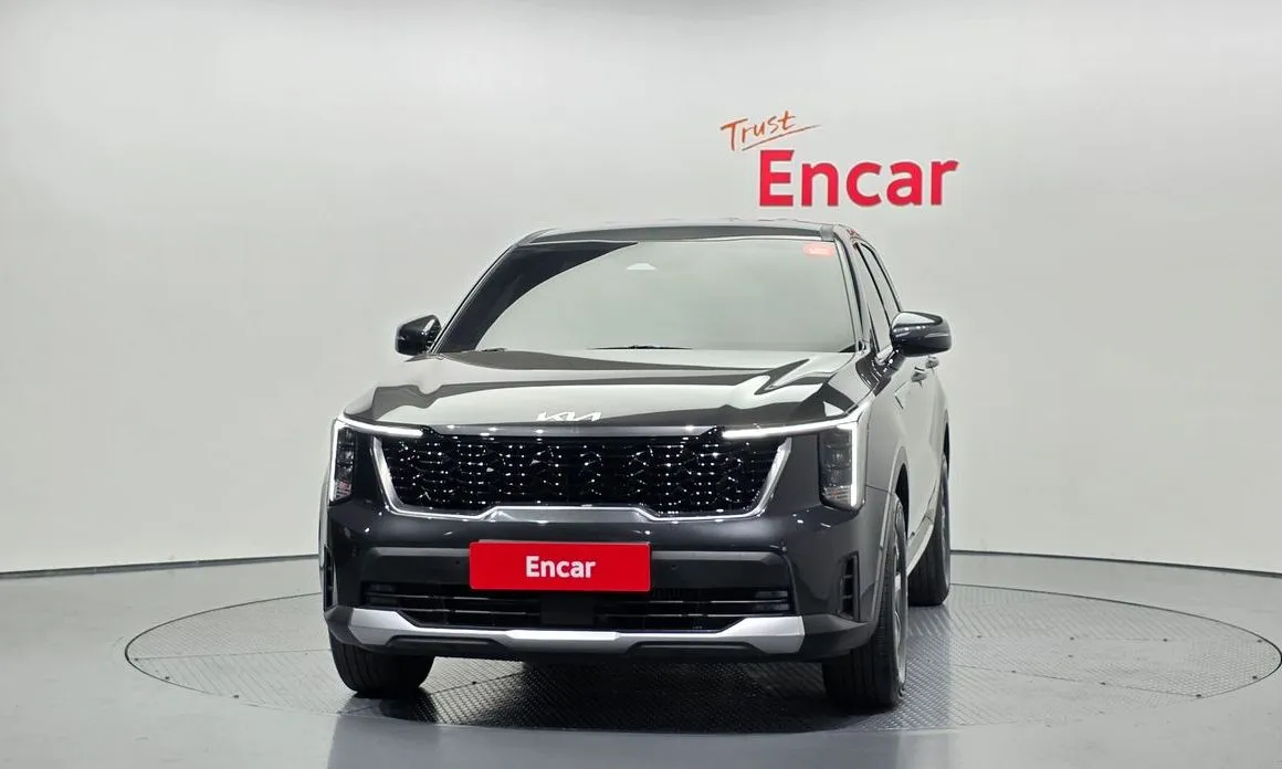 Kia Sorento — фото 7