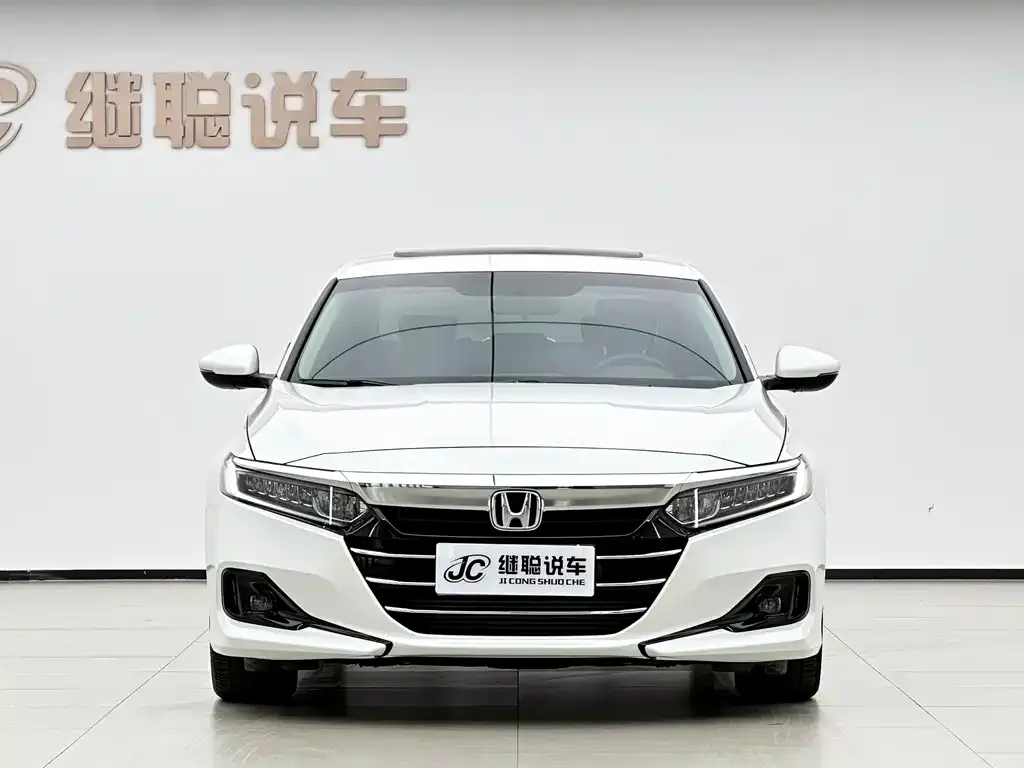 Honda Accord — фото 4