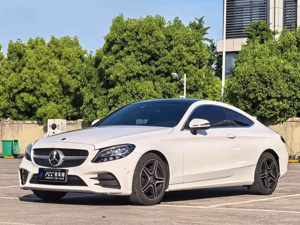 Mercedes-Benz C-Class (Import) — фото 1