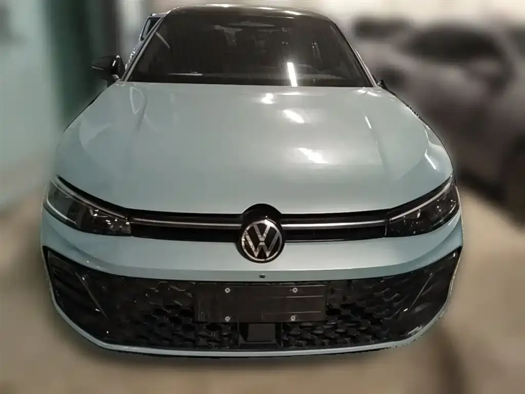 Volkswagen Passat — фото 9